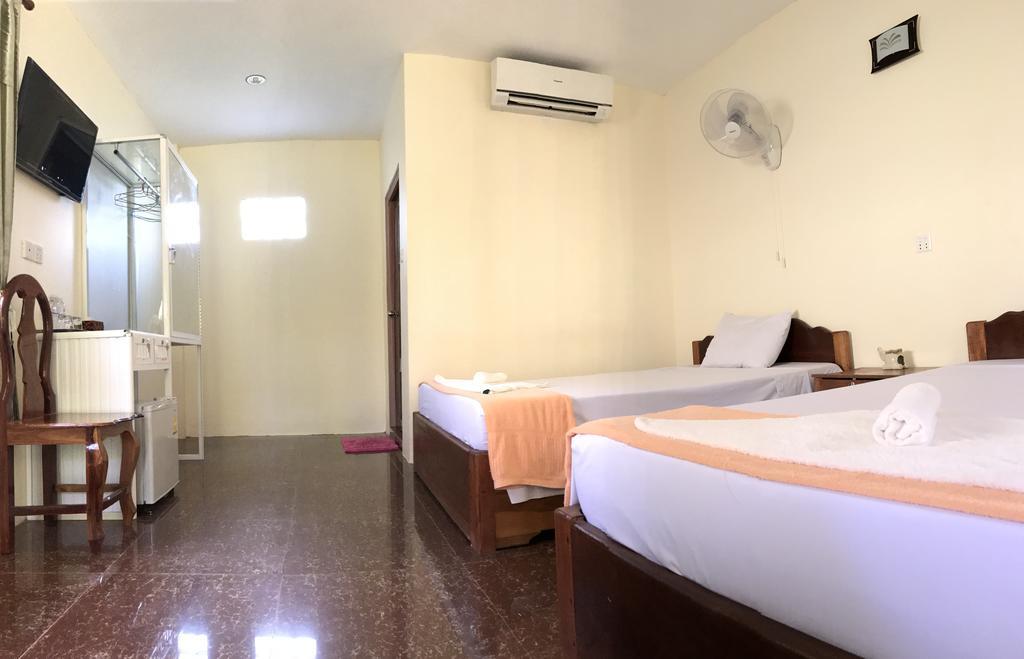 The Moonflower Bungalow Hotel Sihanoukville Exterior foto